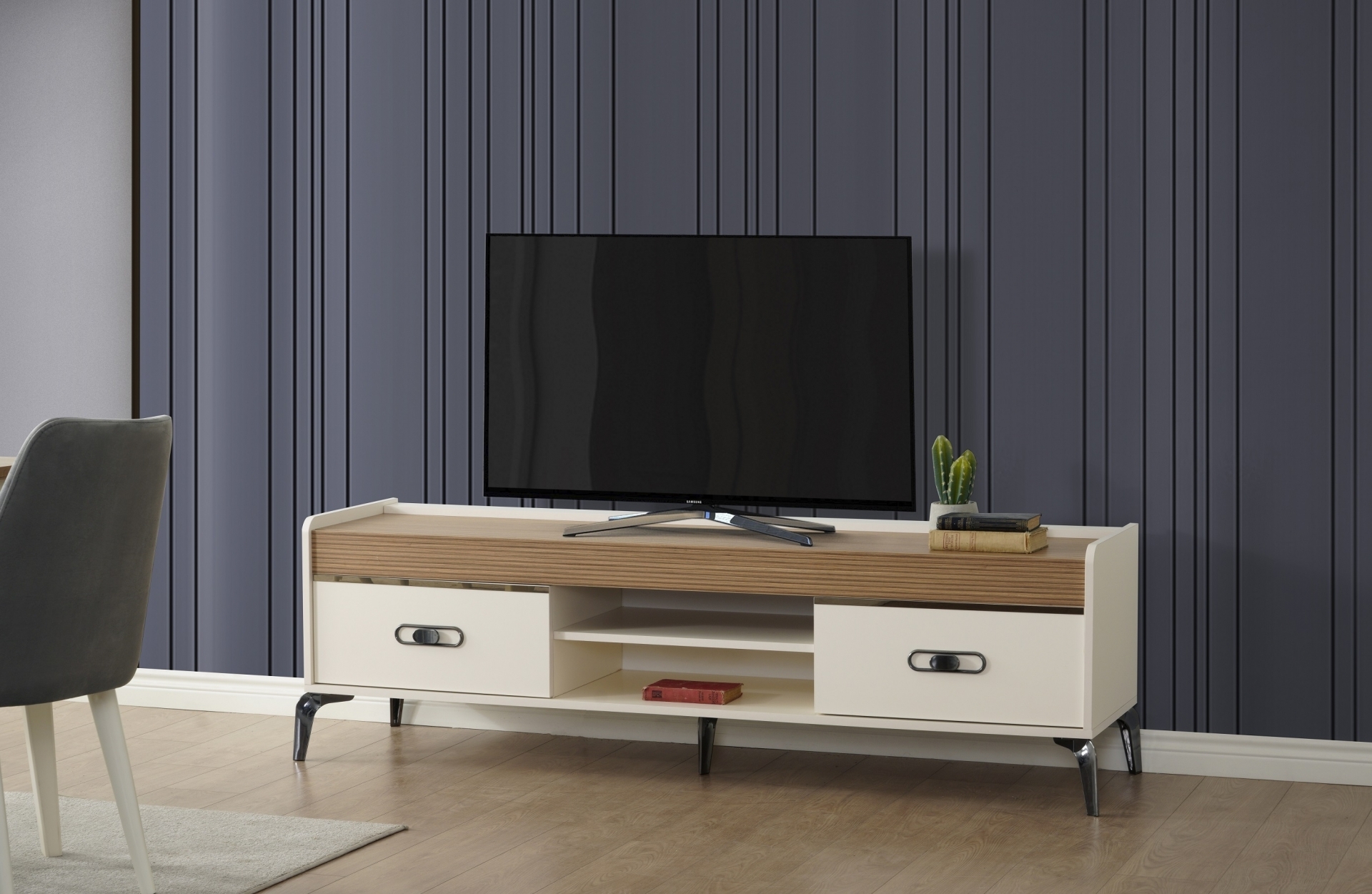 LARİNA TV ÜNİTESİ